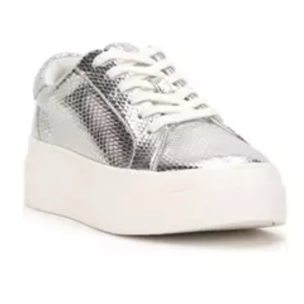 NWOB Jessica Simpson Metallic Snake Sneakers
